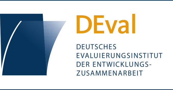 Evaluator*in / Wissenschaftliche*r Mitarbeiter*in für ein Förderprogramm für rigorose Wirkungsevaluierungen - DEval - Logo