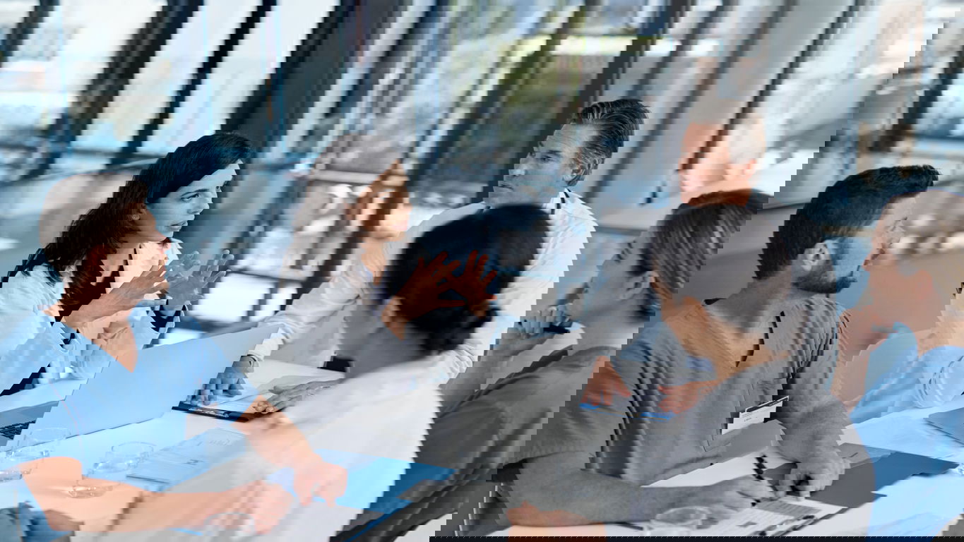 Medical Manager_iStock-1248714799.jpg Medical Manager:innen informieren und beraten unter anderem Ärzt:innen zu neuen Medikamenten.