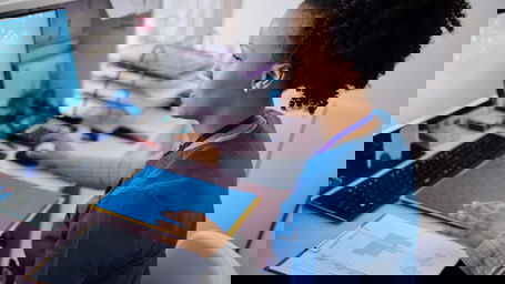 Medizin Promotion credit anchiy iStock-1394002689.jpg