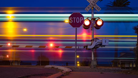 stop-zeichen-symbolbild-schreibblockade.jpg Stopzeichen Symbolbild Schreibblockade